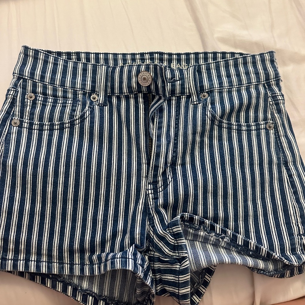 American eagle striped blue shorts